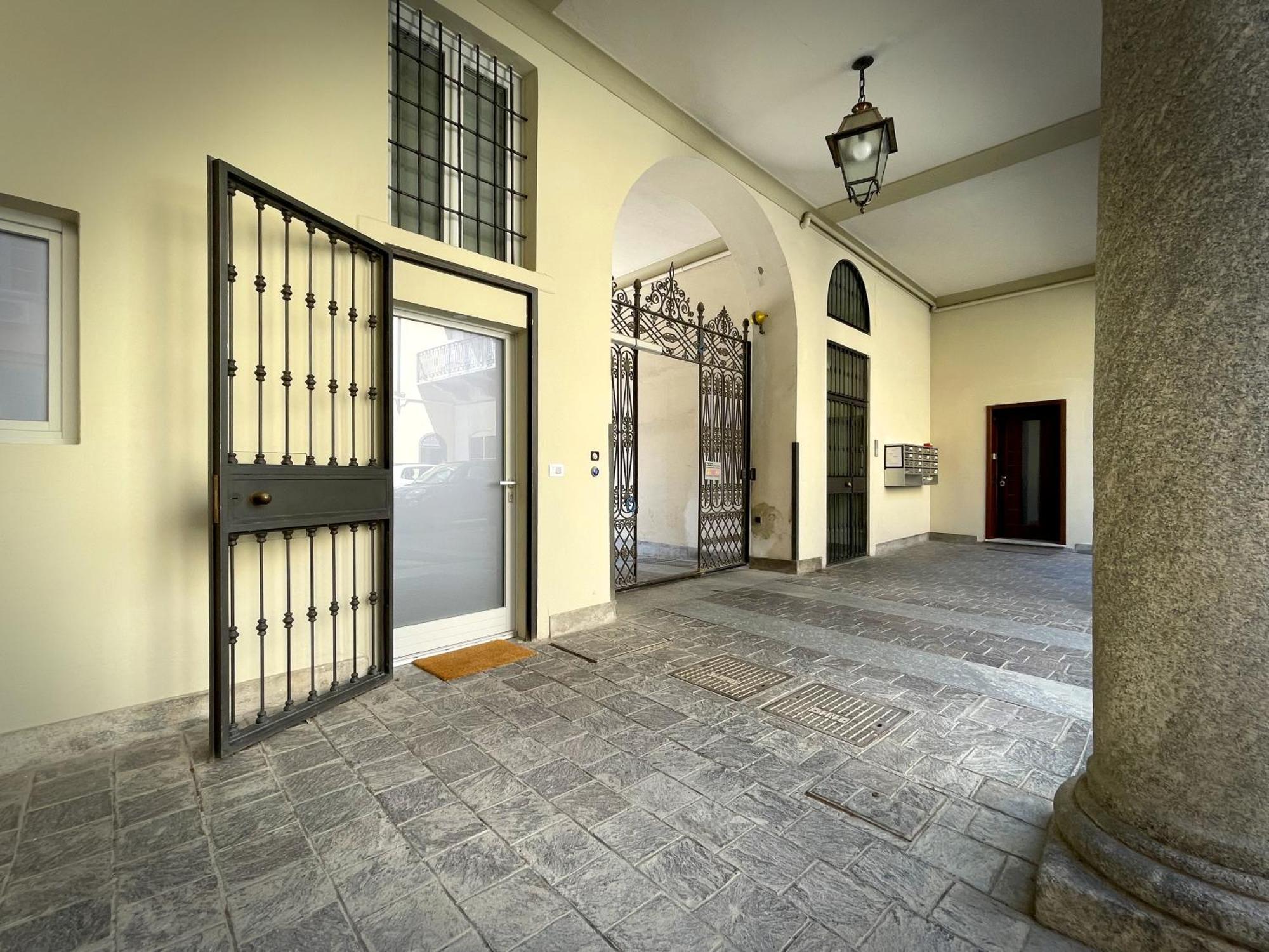 "La Portineria" Charming Apartment Old Town Como Lake Kültér fotó